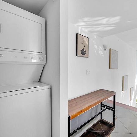 Iconic 2 Bedroom Loft Brickell-Stunning Views Маями Екстериор снимка